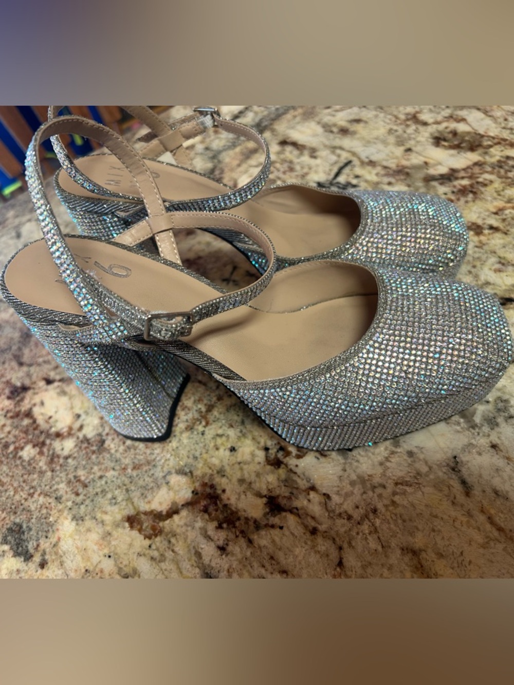 Mix No. 6 Silver Rhinestone Crystal Platform Heels Women’s 8 Worn 1x